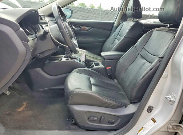 5N1AT2MV0HC755930 2017 NISSAN ROGUE Silver Вид салону спереду