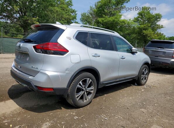 5N1AT2MV0HC755930 2017 NISSAN ROGUE Silver Задня права чверть