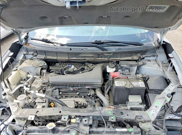5N1AT2MV0HC755930 2017 NISSAN ROGUE Silver Вид задньої частини салону