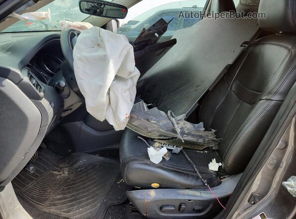 5N1AT2MV0HC827242 2017 NISSAN ROGUE Gray Widok wnętrza z przodu