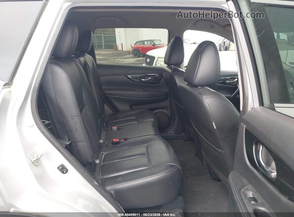 5N1AT2MV0LC709376 2020 NISSAN ROGUE Silver VIN sticker view