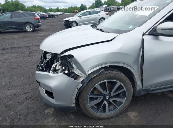 5N1AT2MV0LC709376 2020 NISSAN ROGUE Silver 