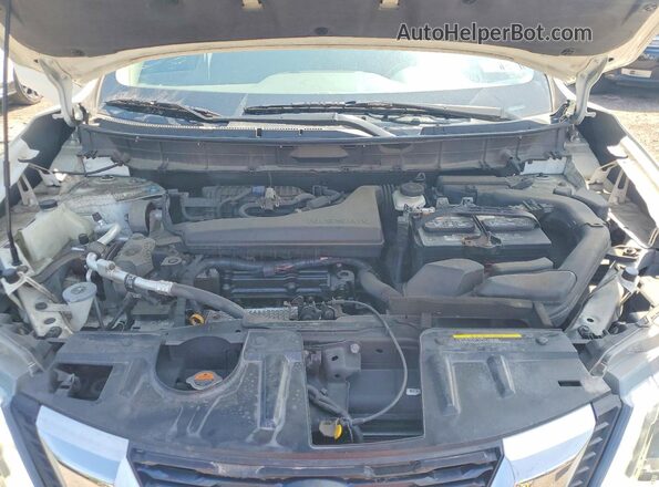 5N1AT2MV1JC755635 2018 NISSAN ROGUE White 