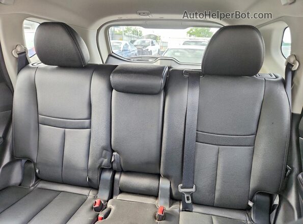 5N1AT2MV2GC786286 2016 NISSAN ROGUE Blue Rear seats view