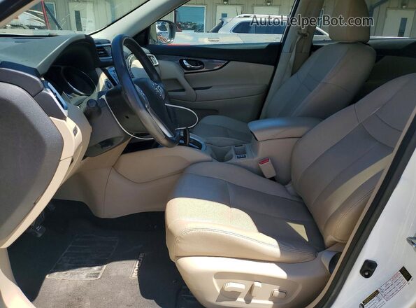 5N1AT2MV2GC810523 2016 NISSAN ROGUE White Սալոնի դիմացի տեսք
