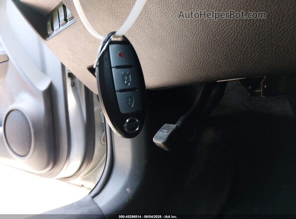 5N1AT2MV2GC920245 2016 NISSAN ROGUE Silver წინა პანელის ხედი