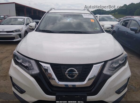5N1AT2MV2HC761244 2017 NISSAN ROGUE White Widok wnętrza z tyłu