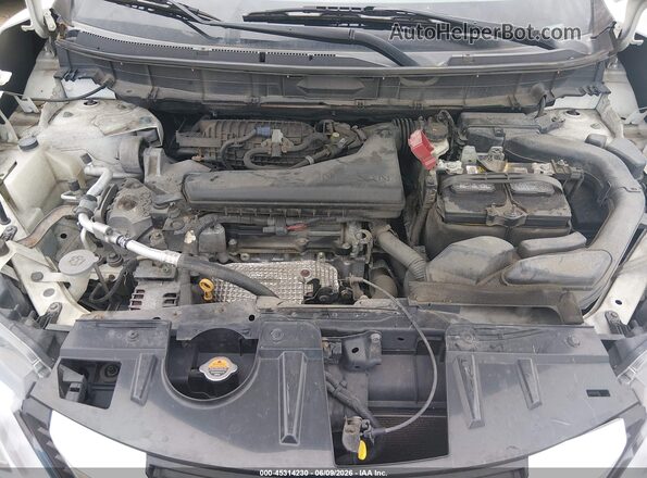 5N1AT2MV2HC761244 2017 NISSAN ROGUE White Widok z tyłu