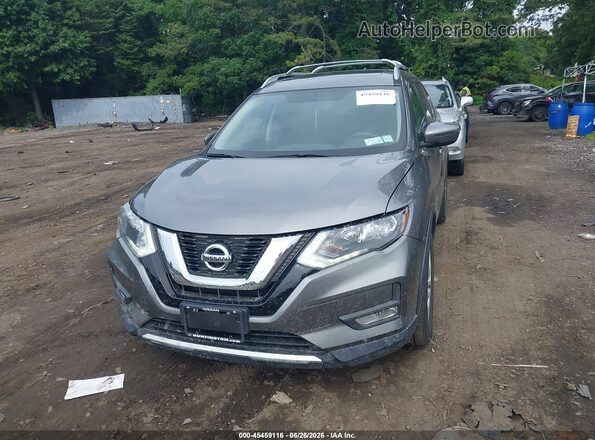 5N1AT2MV2HC796589 2017 NISSAN ROGUE Gray Front view