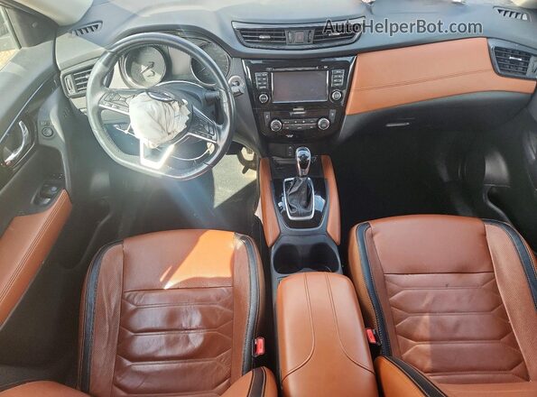 5N1AT2MV2HC879357 2017 NISSAN ROGUE Black Առջևի վահանակի տեսք