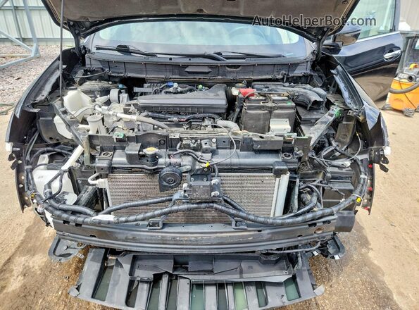 5N1AT2MV2HC887054 2017 NISSAN ROGUE Black Rear interior view