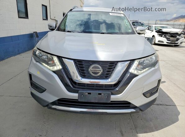 5N1AT2MV2JC711417 2018 NISSAN ROGUE Silver Դիմացի տեսք