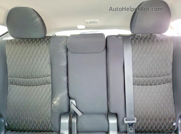 5N1AT2MV2JC711417 2018 NISSAN ROGUE Silver Հետևի նստատեղերի տեսք