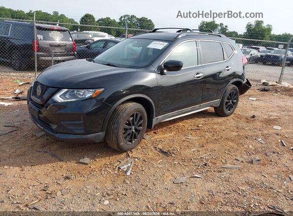 5N1AT2MV2JC743266 2018 NISSAN ROGUE Черный Передняя левая четверть