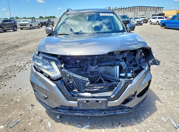 5N1AT2MV2JC754297 2018 NISSAN ROGUE Gray Widok z przodu