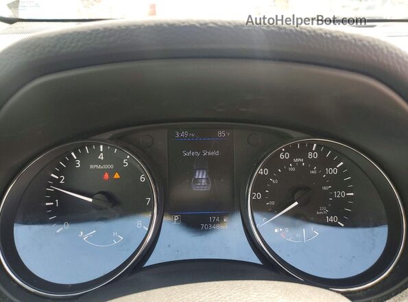 5N1AT2MV2JC760889 2018 NISSAN ROGUE Silver Instrument cluster view