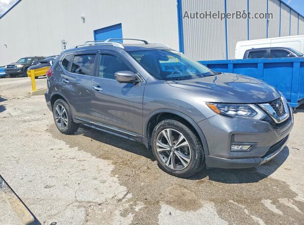 5N1AT2MV2JC760889 2018 NISSAN ROGUE Silver Front right