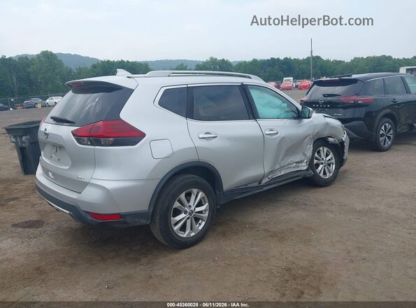 5N1AT2MV2JC778275 2018 NISSAN ROGUE Silver უკანა მარჯვენა