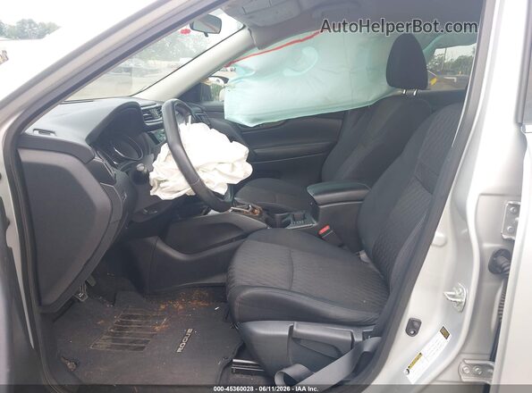 5N1AT2MV2JC778275 2018 NISSAN ROGUE Silver წინა სალონის ხედი