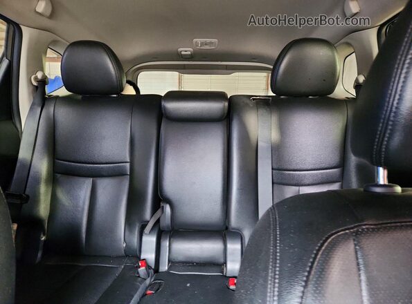 5N1AT2MV2JC827443 2018 NISSAN ROGUE Black Widok tylnych siedzeń
