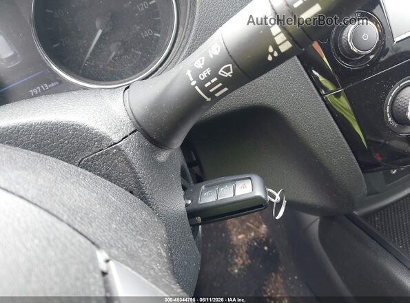 5N1AT2MV2KC841523 2019 NISSAN ROGUE Silver Առջևի վահանակի տեսք