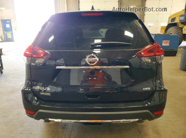 5N1AT2MV2LC764959 2020 NISSAN ROGUE Black Widok z tyłu