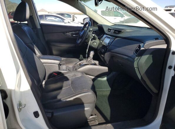 5N1AT2MV3HC887774 2017 NISSAN ROGUE White წინა ხედი