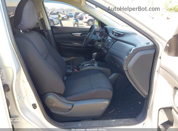 5N1AT2MV3JC850214 2018 NISSAN ROGUE Silver Սալոնի դիմացի տեսք