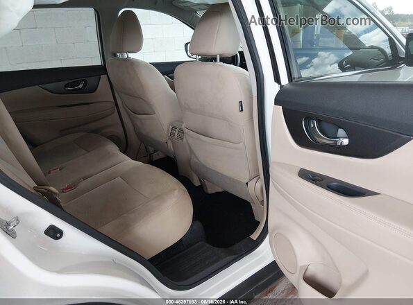 5N1AT2MV4GC897048 2016 NISSAN ROGUE White VIN sticker view