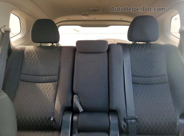 5N1AT2MV4HC732635 2017 NISSAN ROGUE Blue Rear seats view
