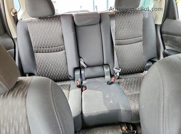 5N1AT2MV4HC785187 2017 NISSAN ROGUE Blue Rear seats view
