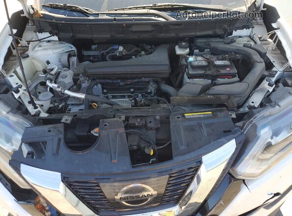 5N1AT2MV4HC796223 2017 NISSAN ROGUE White Vista del compartimento del motor
