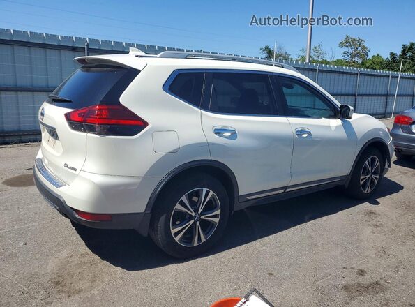 5N1AT2MV4HC796223 2017 NISSAN ROGUE White Trasero derecho