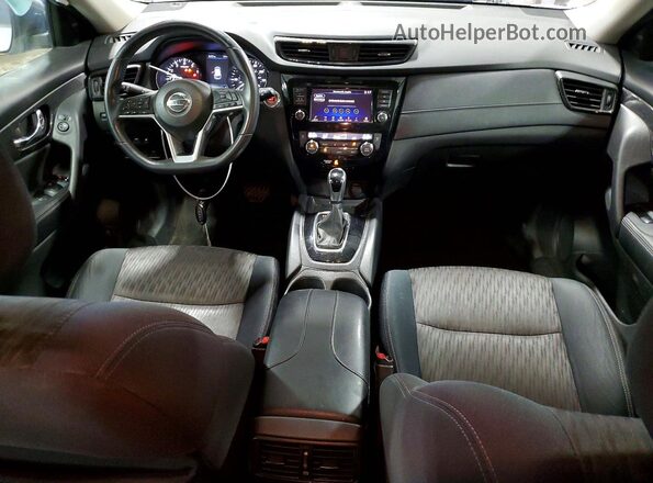 5N1AT2MV4JC711032 2018 NISSAN ROGUE Silver Dashboard view