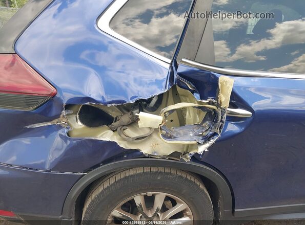5N1AT2MV4JC762563 2018 NISSAN ROGUE Blue Widok z przodu