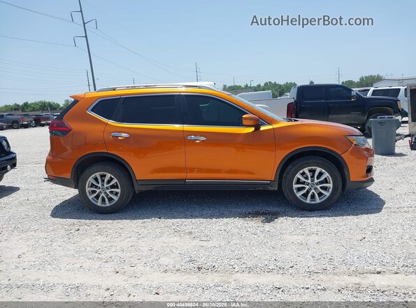 5N1AT2MV4JC770436 2018 NISSAN ROGUE Orange Вид задньої частини салону