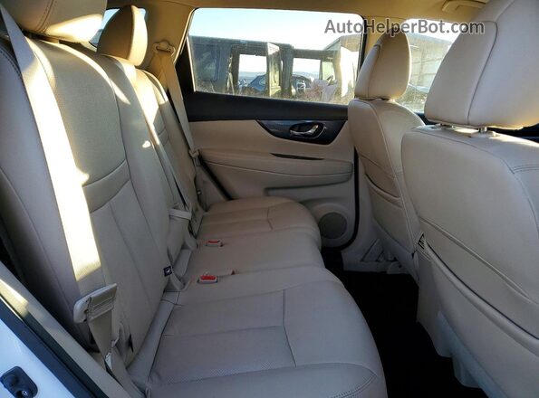 5N1AT2MV5GC765724 2016 NISSAN ROGUE White Հետևի նստատեղերի տեսք