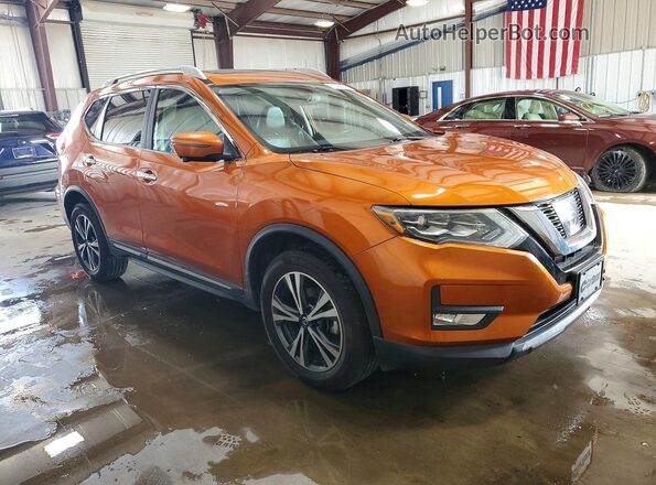 5N1AT2MV5HC731638 2017 NISSAN ROGUE Orange Front right