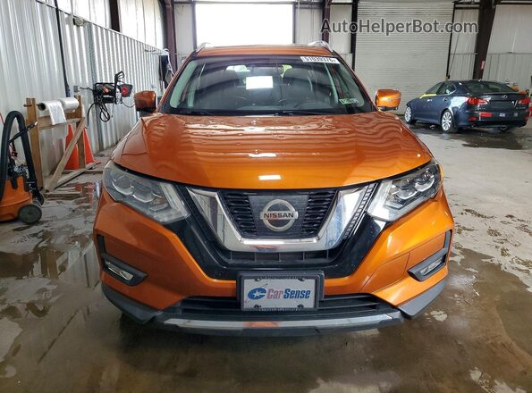 5N1AT2MV5HC731638 2017 NISSAN ROGUE Orange Front view
