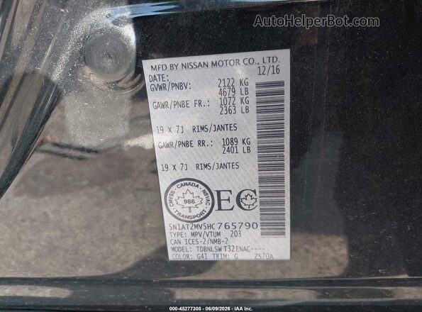 5N1AT2MV5HC765790 2017 NISSAN ROGUE Черный Вид подкапотного пространства