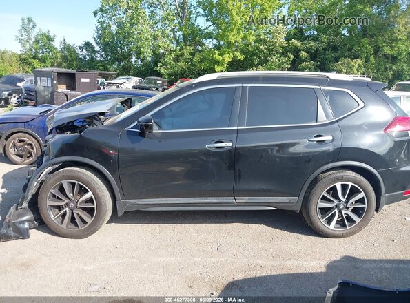 5N1AT2MV5HC765790 2017 NISSAN ROGUE Черный 