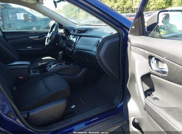 5N1AT2MV5HC810582 2017 NISSAN ROGUE Blue Widok wnętrza z przodu