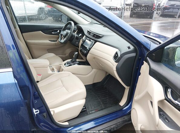 5N1AT2MV5HC822330 2017 NISSAN ROGUE Blue Vista interior delantera