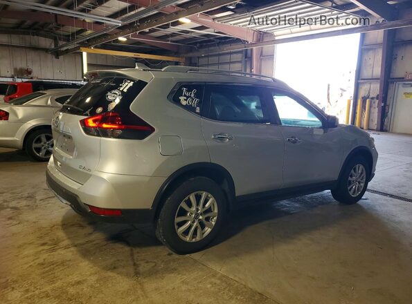 5N1AT2MV5JC701271 2018 NISSAN ROGUE Silver Trasero derecho
