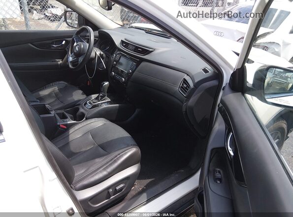 5N1AT2MV5KC722302 2019 NISSAN ROGUE White Widok wnętrza z przodu