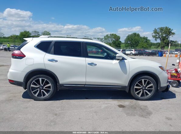 5N1AT2MV5LC707218 2020 NISSAN ROGUE White Widok wnętrza z tyłu