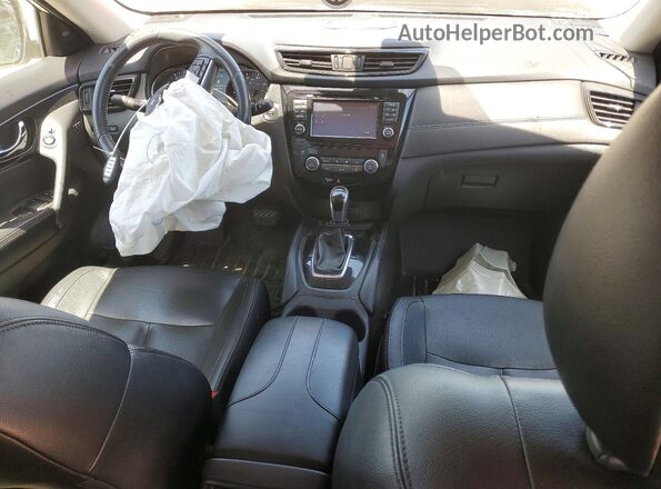 5N1AT2MV6HC738582 2017 NISSAN ROGUE Белый Вид панели приборов