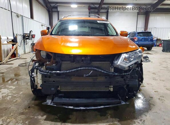 5N1AT2MV6HC761599 2017 NISSAN ROGUE Orange Вид спереду