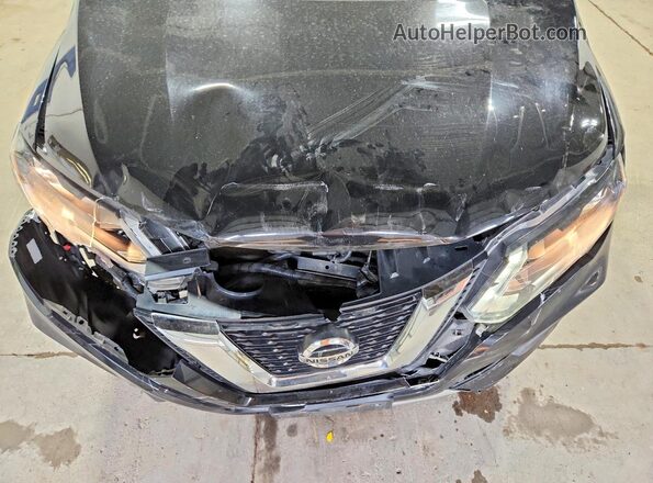 5N1AT2MV6HC811045 2017 NISSAN ROGUE Black 
