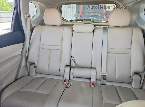 5N1AT2MV7GC842335 2016 NISSAN ROGUE Black Rear seats view